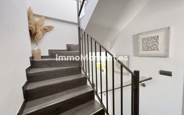 Revente - Villa individuelle - Intérieur                       - Cártama Centro