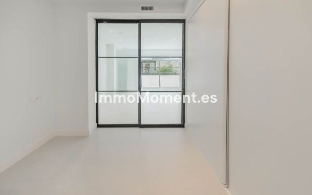 Reventa - Apartamento - Fuengirola - Los Boliches