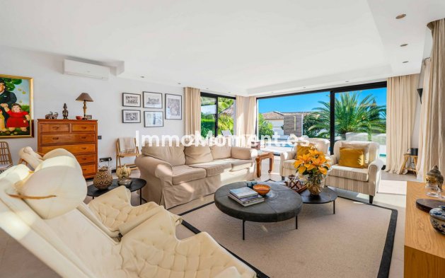 Wiederverkauf - Freistehende Villa - Marbella - Elviria