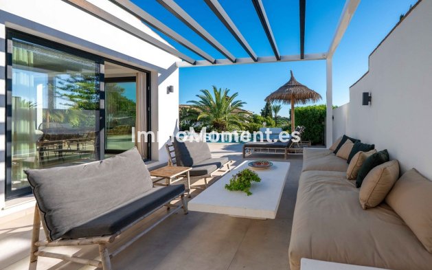 Wiederverkauf - Freistehende Villa - Marbella - Elviria