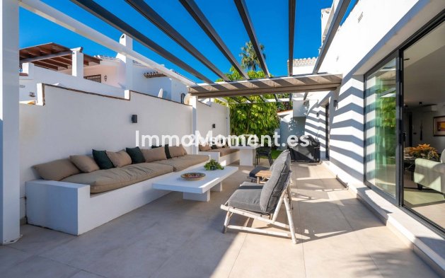 Wiederverkauf - Freistehende Villa - Marbella - Elviria
