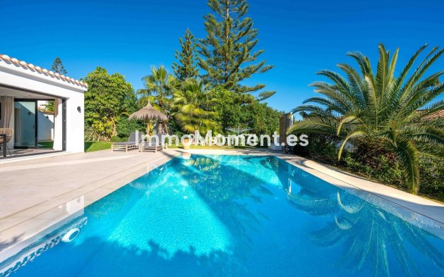 Wiederverkauf - Freistehende Villa - Marbella - Elviria