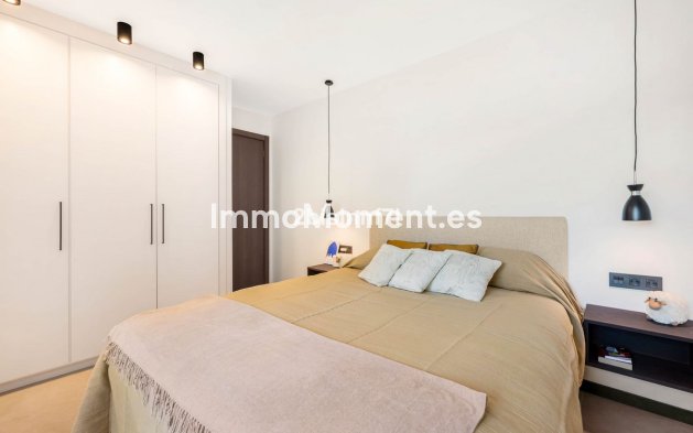 Wiederverkauf - Freistehende Villa - Marbella - Elviria