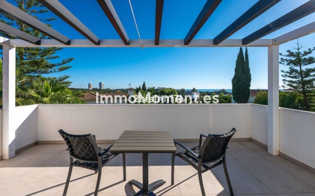 Wiederverkauf - Freistehende Villa - Marbella - Elviria