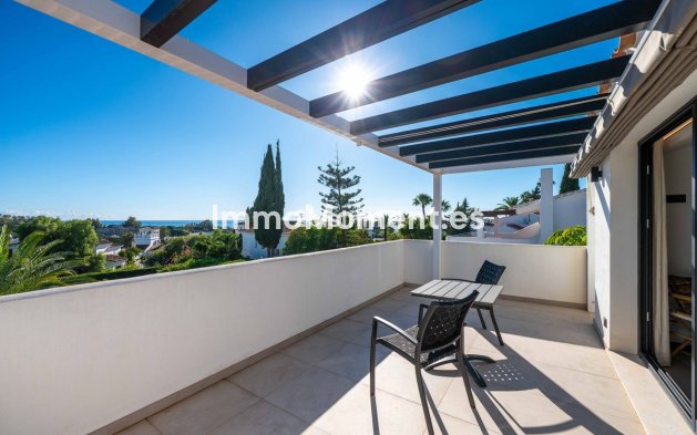 Wiederverkauf - Freistehende Villa - Marbella - Elviria