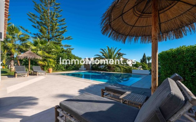 Wiederverkauf - Freistehende Villa - Marbella - Elviria