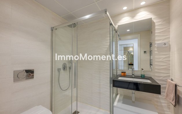 Resale - Apartment - Fuengirola - Fuengirola Centro