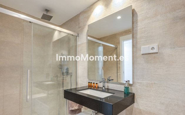 Resale - Apartment - Fuengirola - Fuengirola Centro