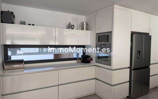 Reventa - Villa independiente - Marbella - Marbella Centro