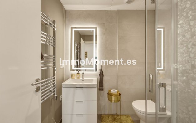 Reventa - Apartamento - Estepona  - Estepona Centro