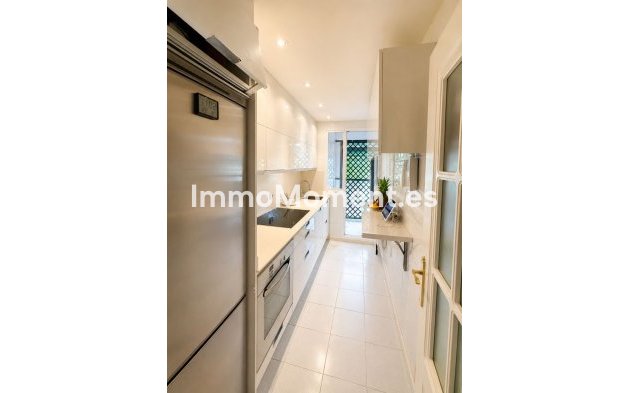 Reventa - Apartamento - Marbella - Nueva Andalucía