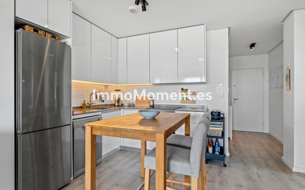 Resale - Apartment - Orihuela - Villamartín