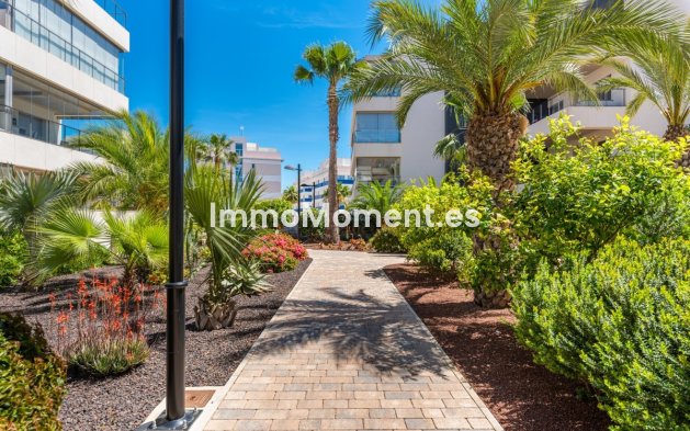 Resale - Apartment - Orihuela - Villamartín