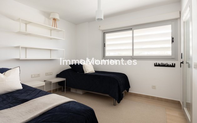 Resale - Apartment - Fuengirola - Fuengirola Centro