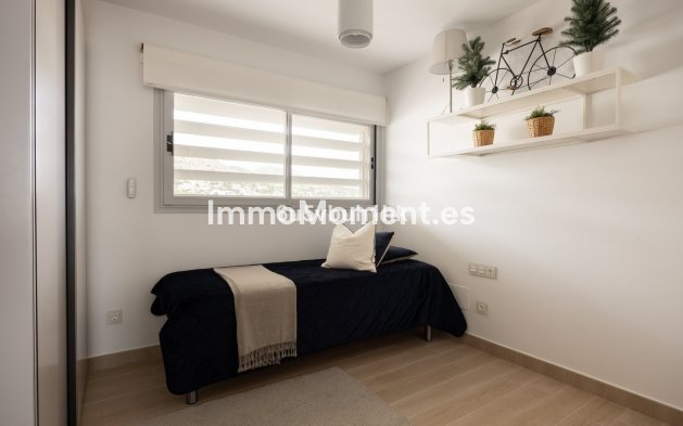 Resale - Apartment - Fuengirola - Fuengirola Centro