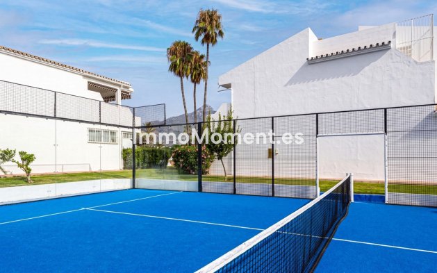 Resale - Apartment - Marbella - Nueva Andalucía