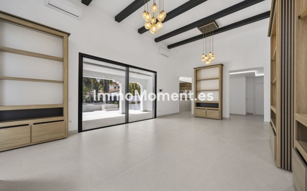 Reventa - Villa independiente - Marbella - Guadalmina Alta