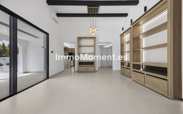 Reventa - Villa independiente - Marbella - Guadalmina Alta