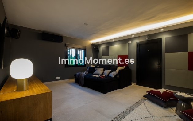 Wiederverkauf - Freistehende Villa - Mijas - Sierrezuela