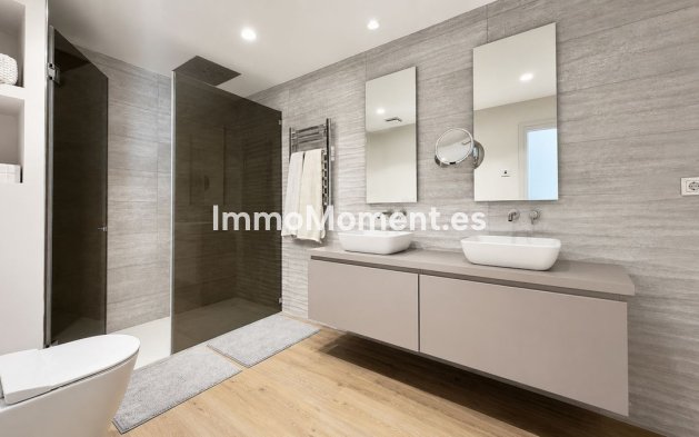 Bestaande woning - Vrijstaande villa - Marbella - Nueva Andalucía
