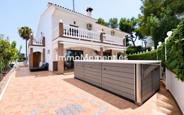 Bestaande woning - Vrijstaande villa - Marbella - Nueva Andalucía