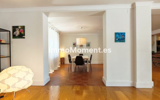 Reventa - Villa independiente - Marbella - Marbesa