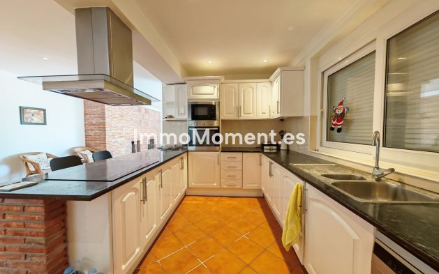 Reventa - Villa independiente - Marbella - Marbesa