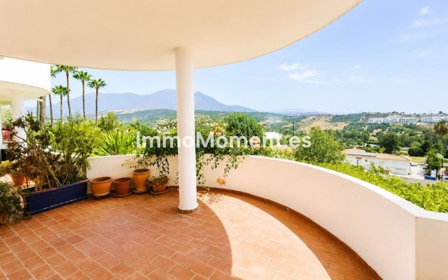Resale - Apartment - Estepona - Estepona Centro