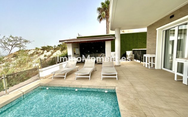 Bestaande woning - Vrijstaande villa - Rojales - Ciudad Quesada