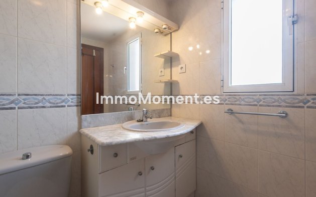 Resale - Apartment - Fuengirola - Los Boliches