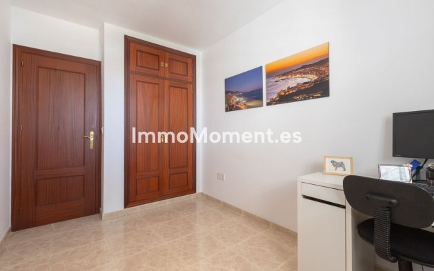 Resale - Apartment - Fuengirola - Los Boliches