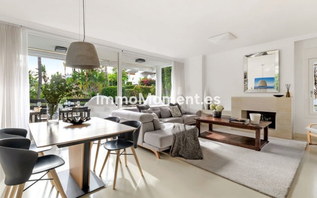 Reventa - Villa independiente - Marbella - Marbella Centro