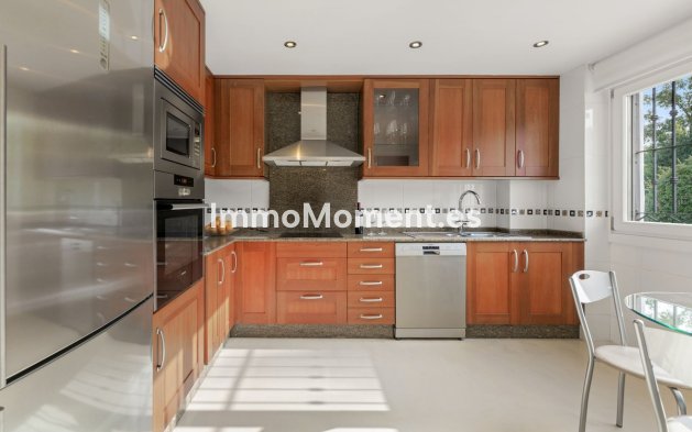 Reventa - Villa independiente - Marbella - Marbella Centro