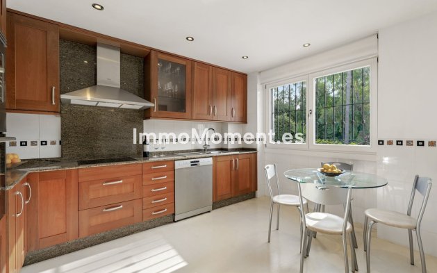Reventa - Villa independiente - Marbella - Marbella Centro