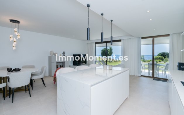 Resale - Apartment - Casares - Casares Centro
