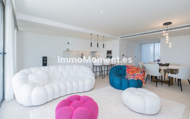 Resale - Apartment - Casares - Casares Centro