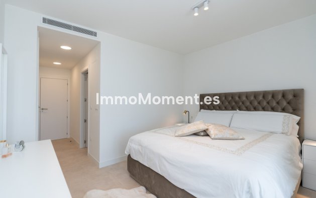 Resale - Apartment - Casares - Casares Centro