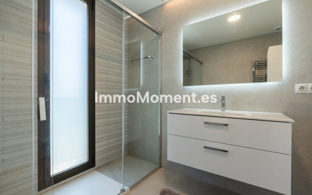 Resale - Apartment - Casares - Casares Centro
