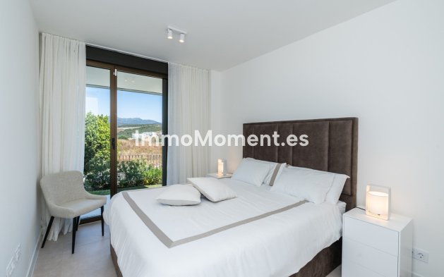 Resale - Apartment - Casares - Casares Centro