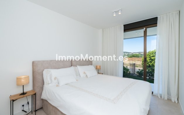 Resale - Apartment - Casares - Casares Centro