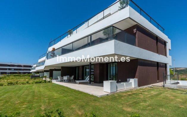 Resale - Apartment - Casares - Casares Centro