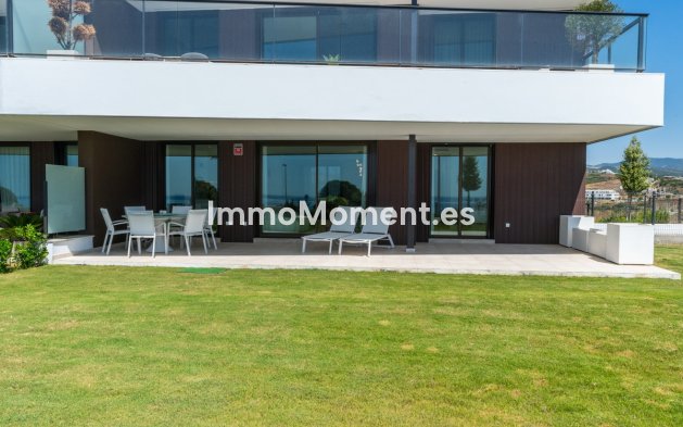 Resale - Apartment - Casares - Casares Centro