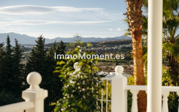 Wiederverkauf - Reihenhaus - Estepona  - Atalaya