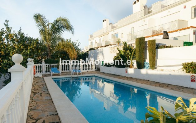 Wiederverkauf - Reihenhaus - Estepona  - Atalaya