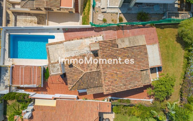 Wiederverkauf - Freistehende Villa - Marbella - Nueva Andalucía