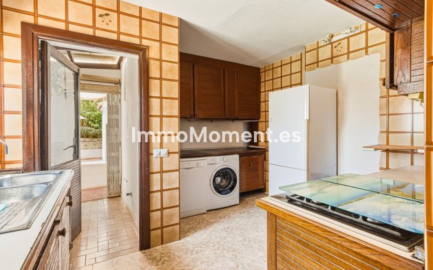 Wiederverkauf - Freistehende Villa - Marbella - Nueva Andalucía