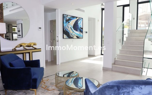 Reventa - Villa independiente - Estepona  - New Golden Mile