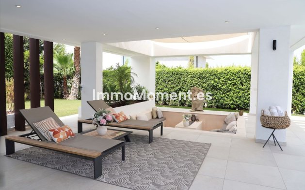 Reventa - Villa independiente - Estepona  - New Golden Mile