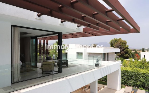 Reventa - Villa independiente - Estepona  - New Golden Mile