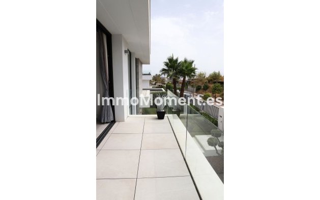 Reventa - Villa independiente - Estepona  - New Golden Mile